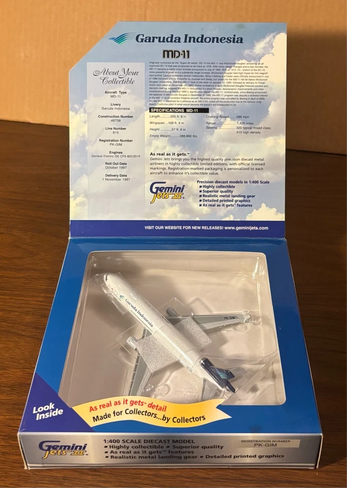 Gemini Jets Garuda Indonesia MD-11 diecast 1:400 GJGIA383 PK-GIM - nuevo en caja Foto 2 de 4