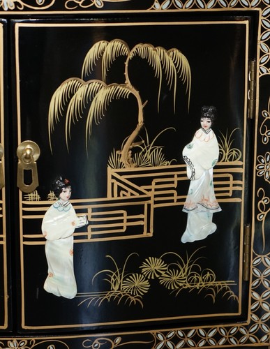 DECORATIVE CHINESE CHINOISERIE GEISHA GIRLS LACQUER SIDE CABINET SOAPSTONE - Picture 10 of 20