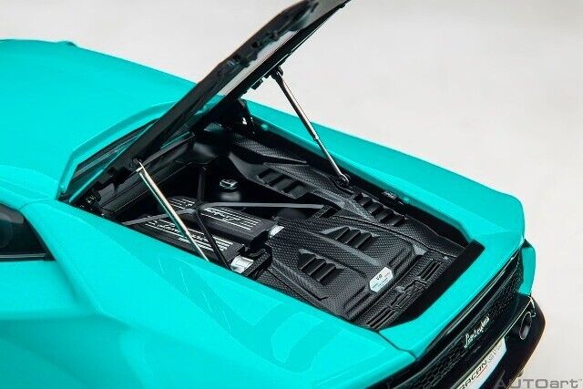 79211 AUTOart 1:18 Lamborghini Huracan EVO turquoise blue 79211 AUTOart 1:18 Lamborghini Huracan EVO turquoise blue