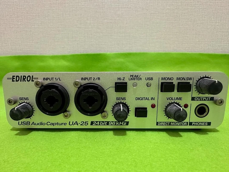 EDIROL UA-25 USB Audio MIDI Interface with CD Win10/11 Supported -Used Condition - Image 2 of 4