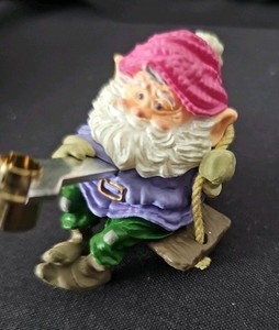 Vtg 1987 Hallmark Keepsake Magic North Pole Power & Light Elf Christmas Ornament