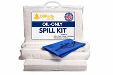 Oil Spill Kit 30L Emergency Response Spill Containment Kit Use on Land or Water