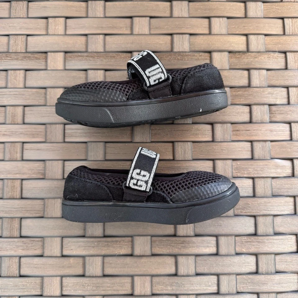 Sapato Ugg Baby Toddler Rennon Skimmer Malha Camurça Mary Jane Tamanho 7 Preto - Imagem 4 de 4