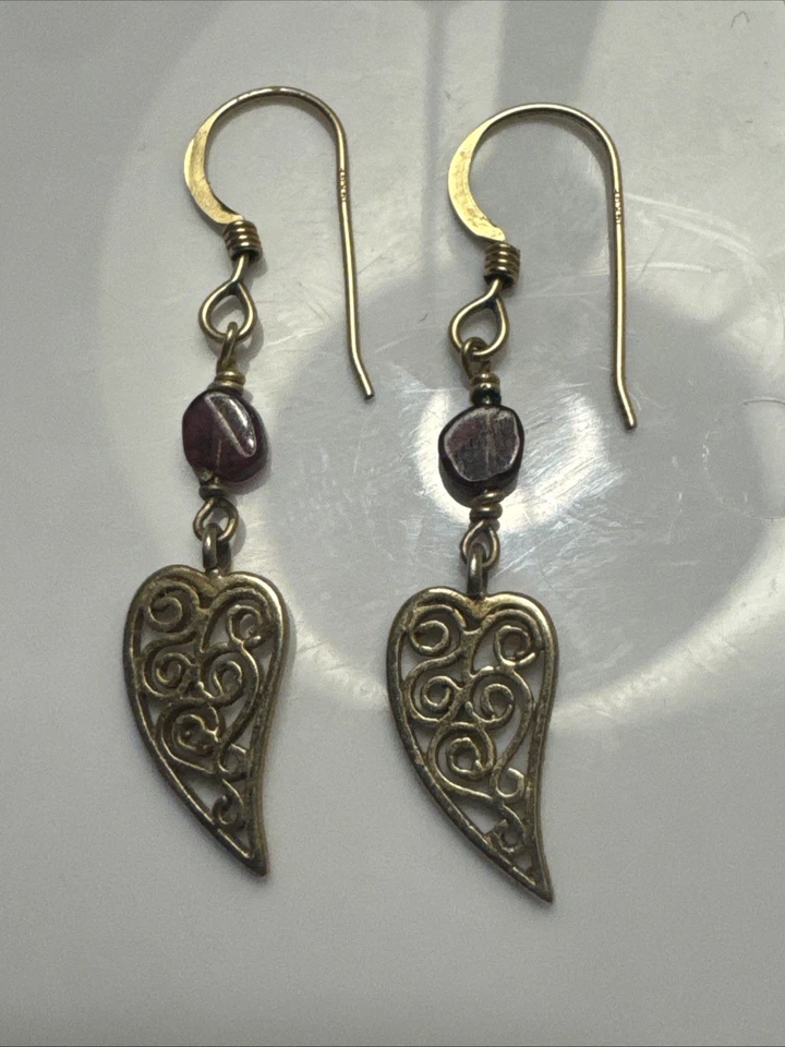 14K Gold Filled Filigree Heart Earrings w/ Purple Stone Dangle Drop 1.6g - Image 4 of 4