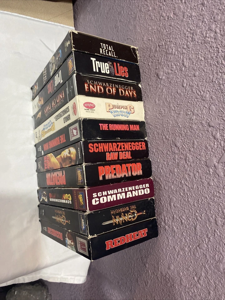 Arnold Schwarzenegger VHS Video 10 Tape Movie Lot Tested Predator Running Man - Image 4 of 4