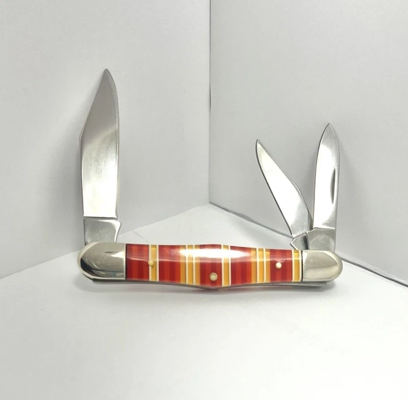 Case Brothers 2004 (R383WH SS) Candy Strip Whittler ¡Sin usar, en caja, bonito! Foto 2 de 4