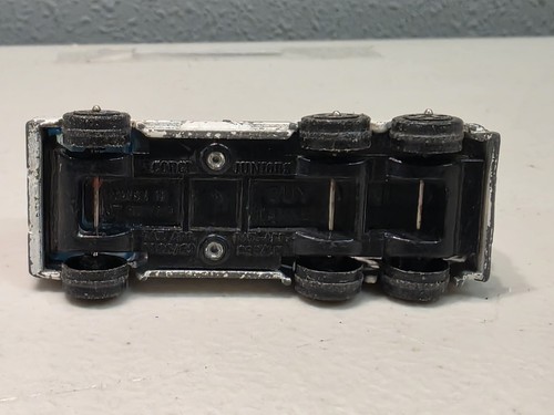 Corgi Juniors ESSO Guy Tanker - Picture 6 of 7