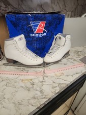 Riedell Figure Ice Skates White Size 9 Model 113