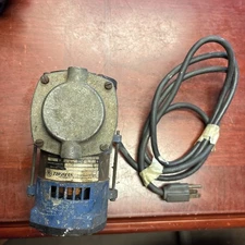 Thomas Industries Centrifugal Pump 107CA050-680TFE