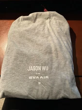 NEW SEALED Jason Wu EVA Air Unisex Medium Royal Laurel BusinessClass Pajama Gray