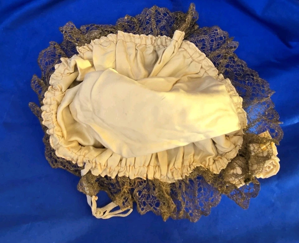 Antique 1920's Gold Metallic Lace Beige Silky Boudoir Cap With Rose  - Image 3 of 4