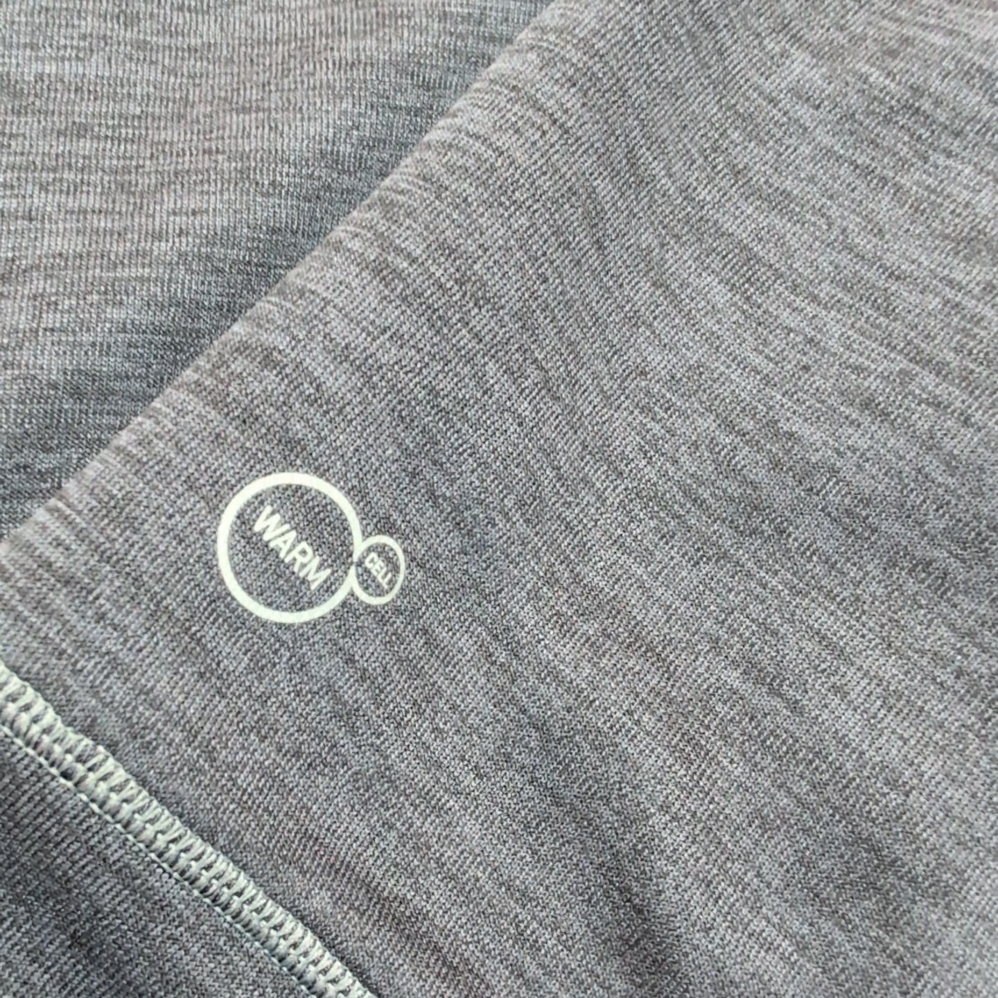 Puma Half-Zip Performance Pullover with Chest Zip… - image 10