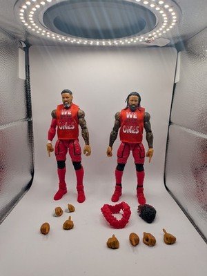 WWE Elite Jimmy and Jey Uso Series 106 Wrestling Action Figure: Bloodline Gear 