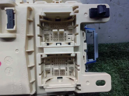 91950G6020 Caja Reles/Fusibles para KIA PICANTO (JA) Attract 2017 461258 - Imagen 2 de 6