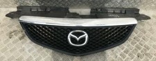 Calandre Mazda MPV