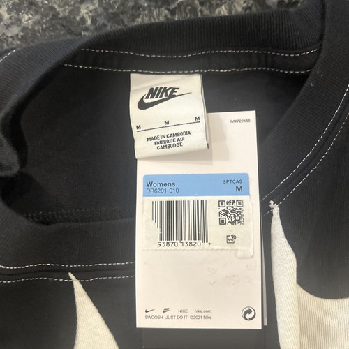 NWT - Nike Women’s Double Swish Crop Top Medium - Picture 3 of 3