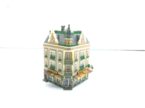 Faller H0 B-929 Stadt Eckhaus "Wienerwald" - construido - sin embalaje original #15318 | Condition: Gebraucht