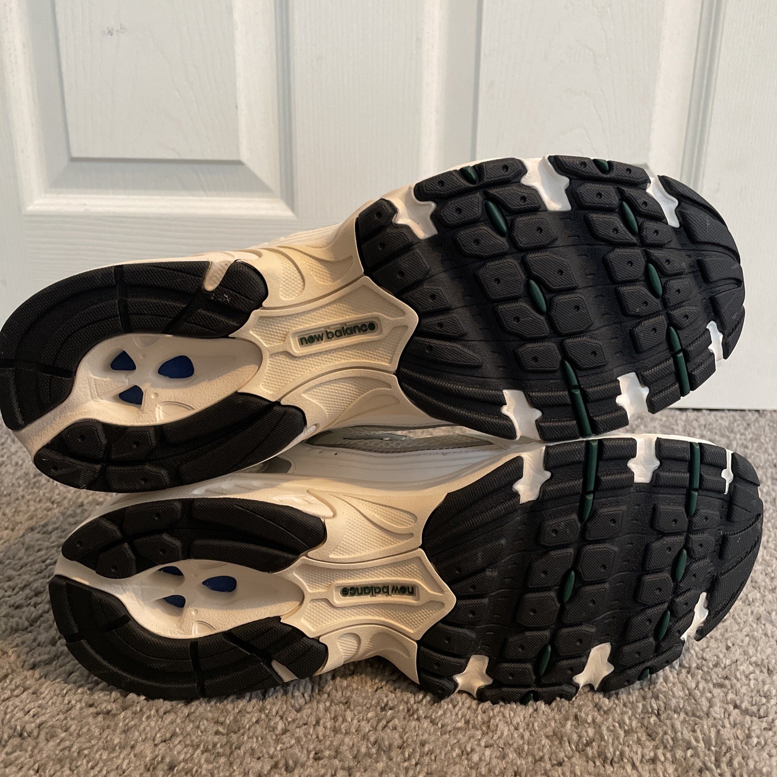 New Balance 530 Sea Salt Marsh Green Men's  Sneakers MR530SX size 11 and 9 thumbnail 4