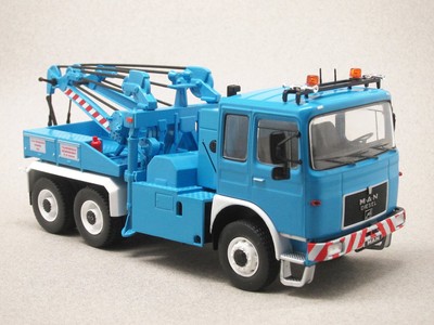IXOMODELS - MAN F8 26.281 6x4 Abschleppwagen blau - 1/43 - IXOTRU043B.22