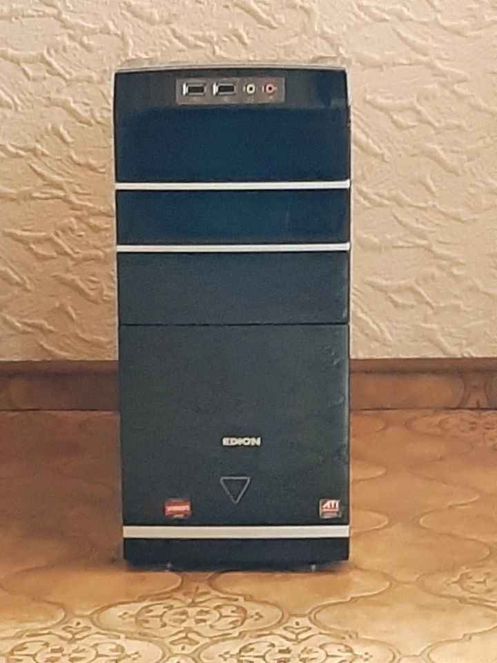 PC Medion Akoya - Bild 2 von 4