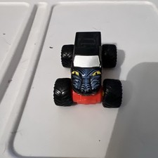 Vintage Mattel 2004 Monster Truck Predator Blue Pick Up Truck Toy