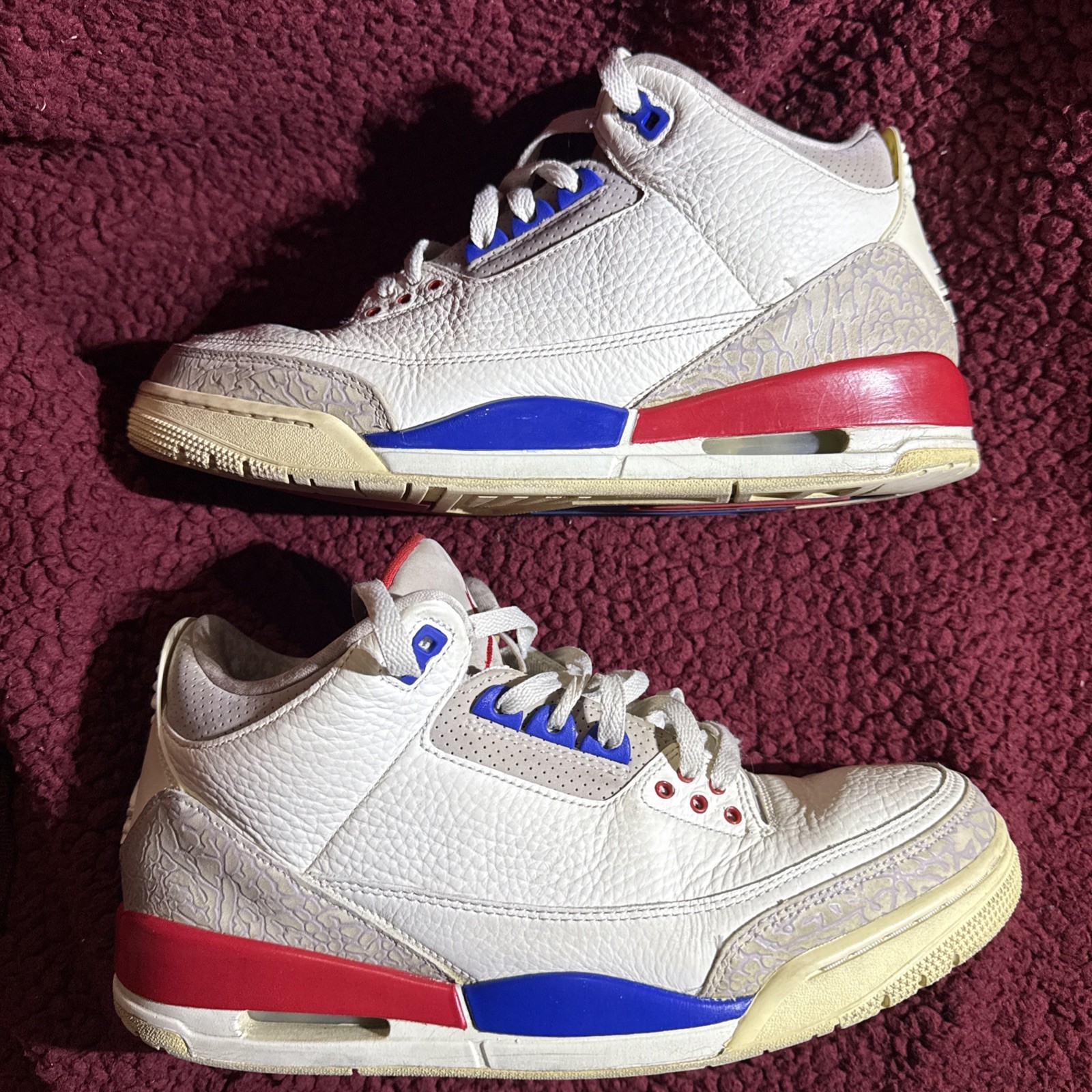 Air Jordan 3 Retro International Flight Sneaker 10.5 Royal-Fire Red 136064-140