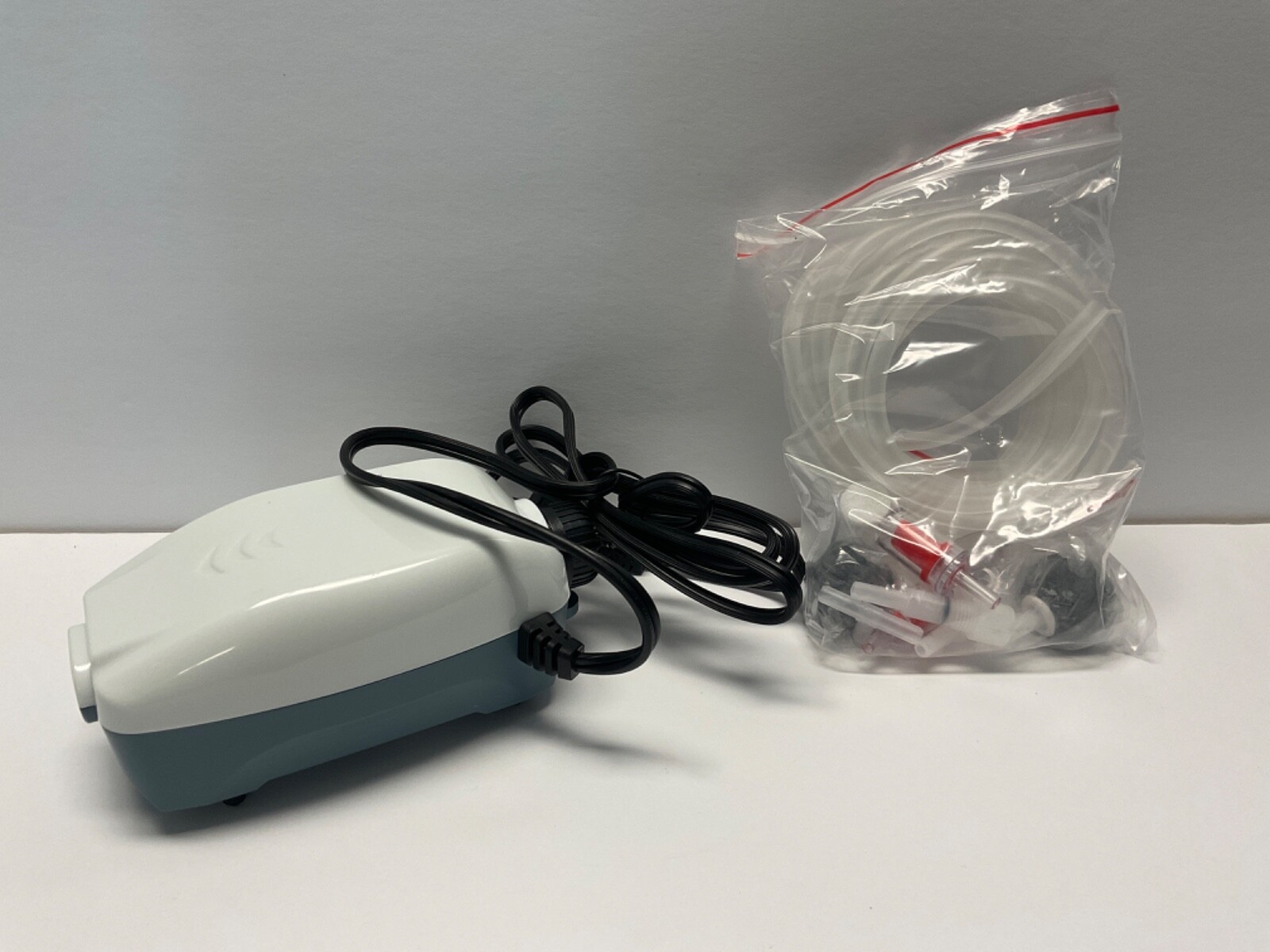 HITOP Dual Outlet Aquarium Air Pump Whisper Adjustable Fish Tank