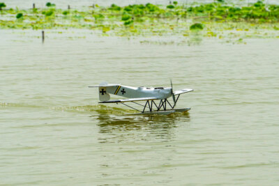 Hansa Brandenburg, Balsa-Kit Wasserflugzeug, 1400mm