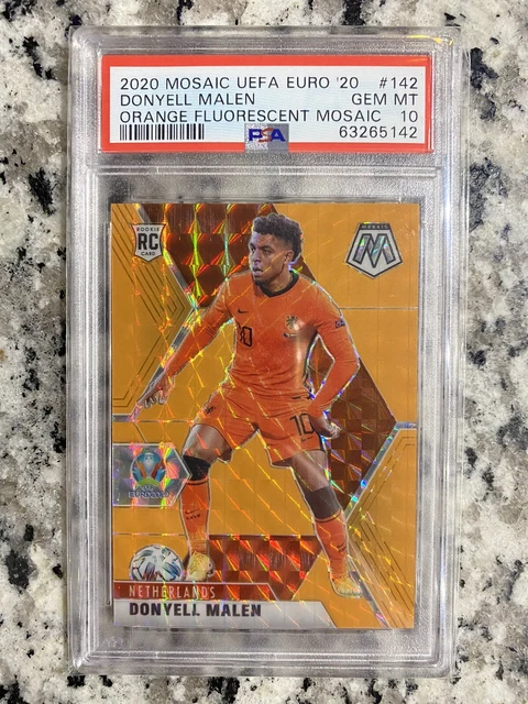 2020 Panini Mosaic UEFA Donyell Malen Orange Fluorescent /25 PSA 10 Pop 1