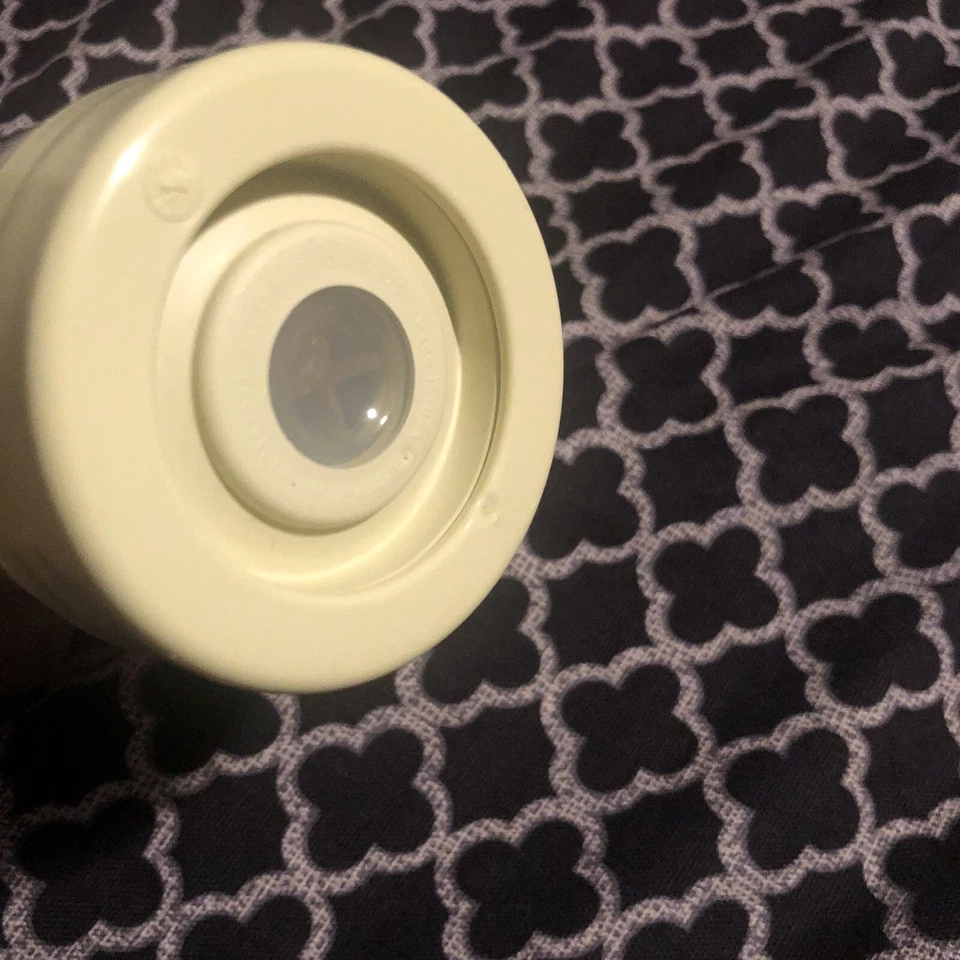 Mixie Formula 混合婴儿奶瓶 8 盎司。 二手状况完好婴儿喂养通风口 — 第 3/4 张图片