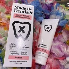 Toothpaste Made by Dentists Fresh Mint Sensitive And Whitening Gluten Free💝
