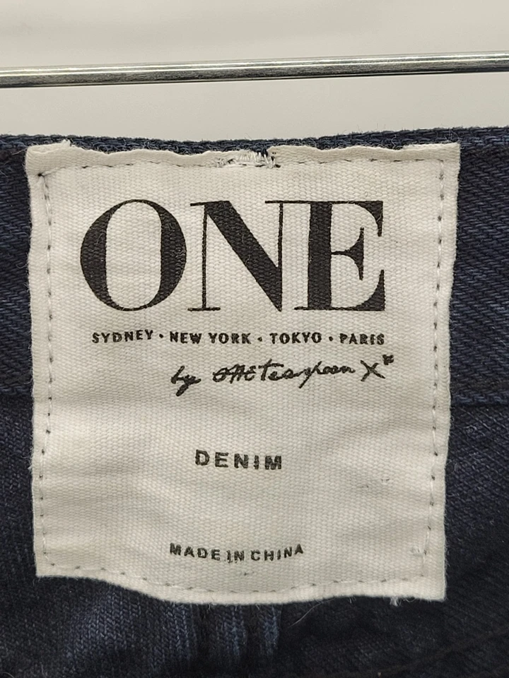 Pantalones de mezclilla One Teaspoon para mujer medianos libres de basura pájaros lavado oscuro desgastados ajustados Foto 3 de 4