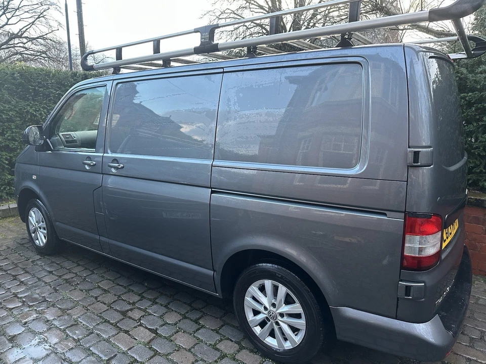 VW Transporter T30 Trendline 102 to SWB 4dr - Image 3 of 4