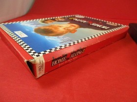 Home Alone 2 Lost In New York (Nintendo NES) COMPLETE w/ Box manual game WORKS!