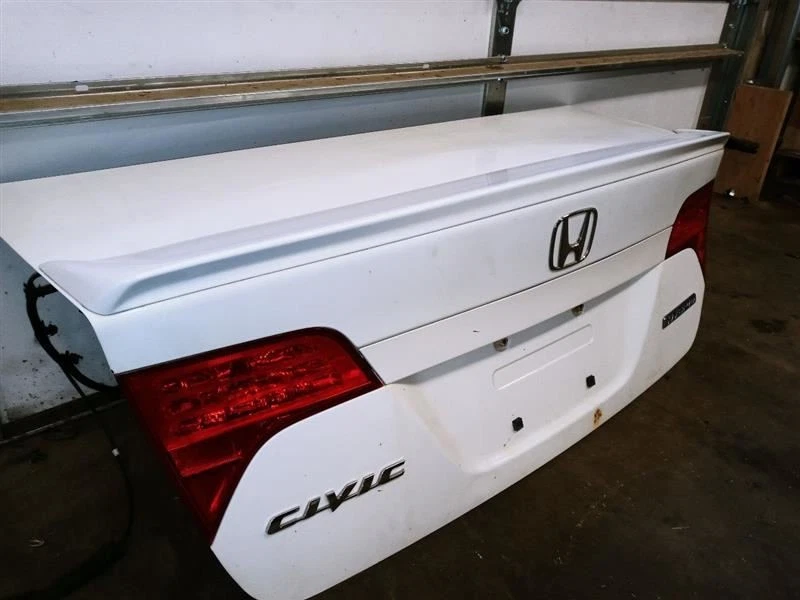 Honda Civic 2006-2010 híbrido conjunto de tapa maletero con luces traseras blanco fabricante original usado tes Foto 2 de 4