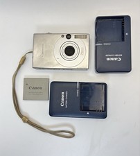 Canon PowerShot SD1000 Digital ELPH 7.1MP Sil...