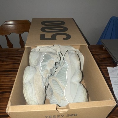 YEEZY Yeezy 500 Low Top Lace Up Athletic Sneakers Beige/White