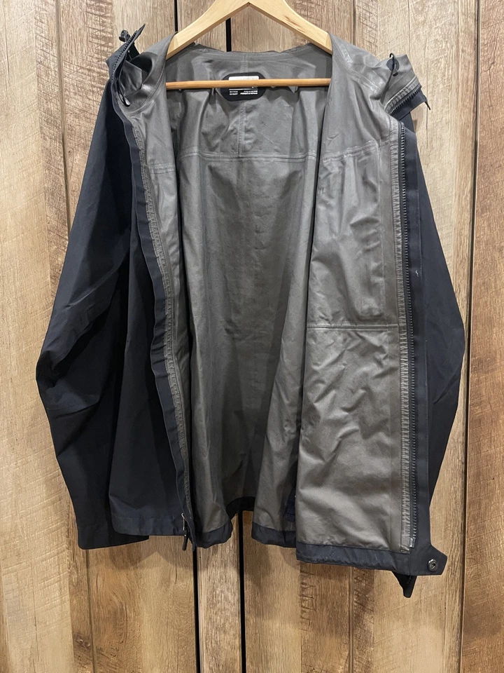 Marmot Jacket Mens Large Black Minimalist Gore GTX Full Zip Pockets Hooded - Image 3 of 4