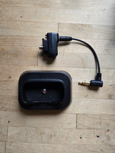 Insta360 X3 Camera w/GPS Action Remote, 4 batteries, Monkey Tail, 64GB card - Picture 6 of 8
