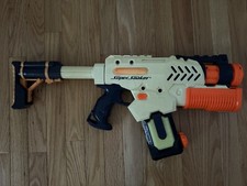 NERF Super Soaker Tornado Strike With All Acc...