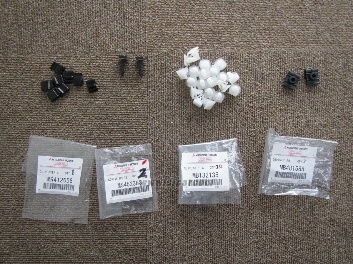 MITSUBISHI LANCER EVO EVO6 CP9A TOMMI MAKINEN OVERFENDER CLIP SET