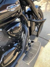 BLACK ENGINE GUARD CRASH BAR FOR 2013 - 2022 SUZUKI BOULEVARD C90 C90T BOSS