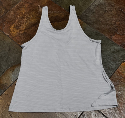 ATHLETA XL Dove Gray Striped MAX OUT Low Open Back Secure Straps Tank Top
