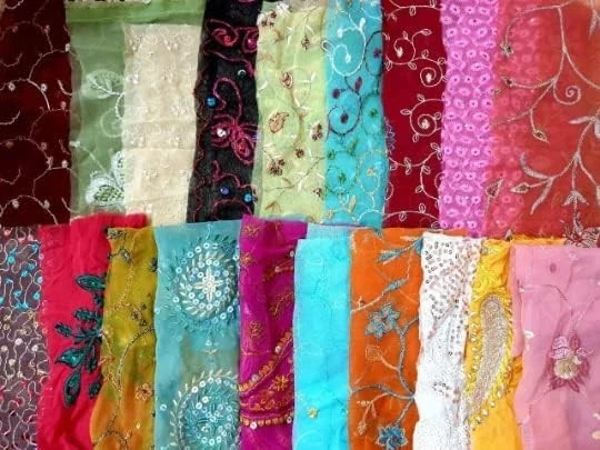 Abb 15pcsVintage Sari Georgette Fabric Remnants Embroidered Craft Scrapbook DUP3 image 7