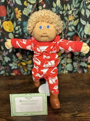Cabbage Patch Kid/Jesmar/boy/blond Loops/ Blue Eyes/Spain/Freckles