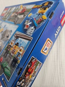 LEGO CITY: Tow Truck Trouble (60137) New in Box RETIRED in 2019