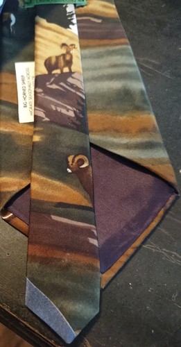 Big Horned Sheep WWF 100% Imported Silk TIE #161 53 Inches EUC Beautiful!! - Picture 3 of 7