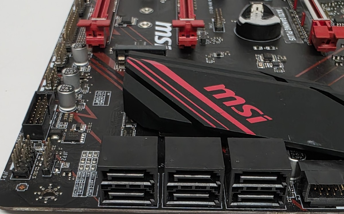 な*り様 MSI X470 GAMING PLUS + Ryzen 7 2700 MSI PERFORMANCE GAMING X470 GAMING PLUS AM4 ATX AMD