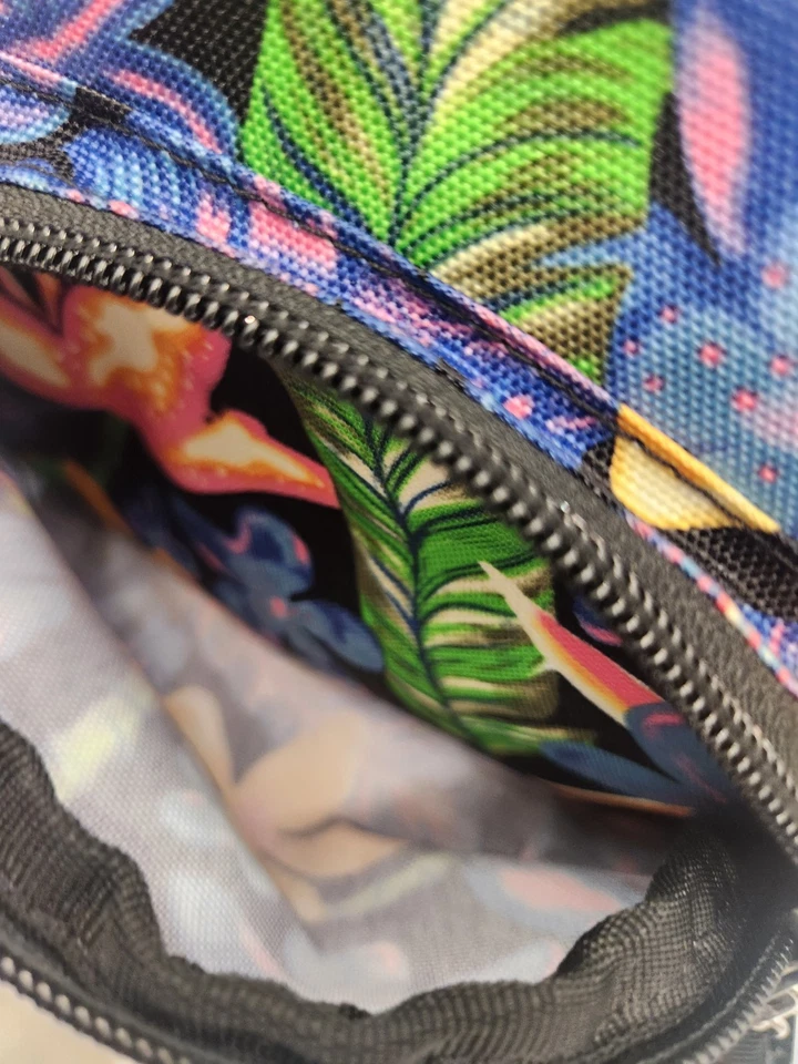 范斯 Off The Wall 花卉迷你背包带匹配钥匙扣袋热带印花 — 第 4/4 张图片