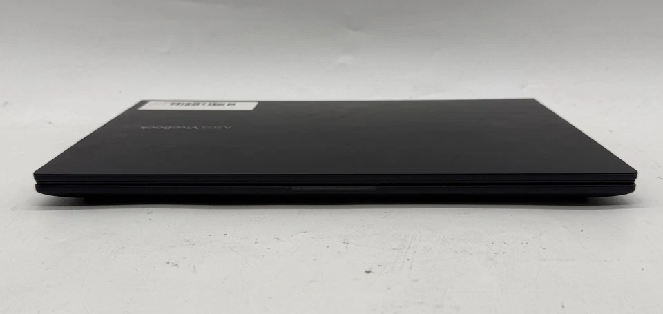 ASUS VivoBook D413IA AMD Ryzen 7 Pro 14" 8GB DDR4 250GB NVMe Windows 11 - ISSUES - Image 3 of 4